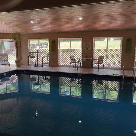 Best Western West Greenwich Inn Extérieur photo