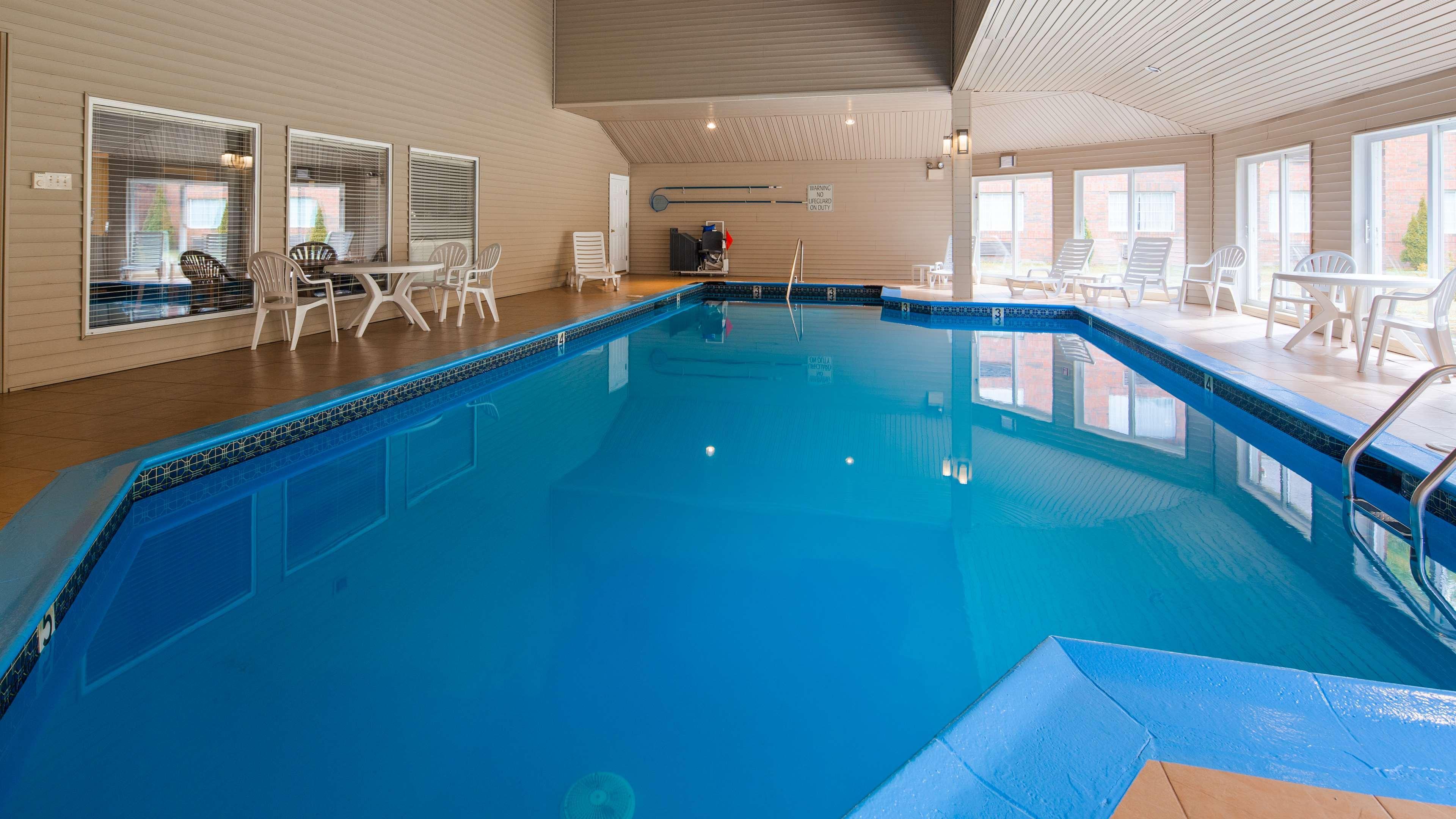 Best Western West Greenwich Inn Extérieur photo